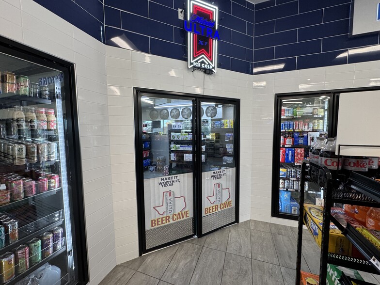 More Photos Of 5315 Troup Hwy, Tyler General Retail For Sale