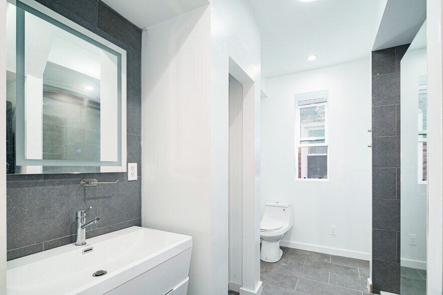 More Photos Of 1247 S 53rd St, Philadelphia Apartments For Sale