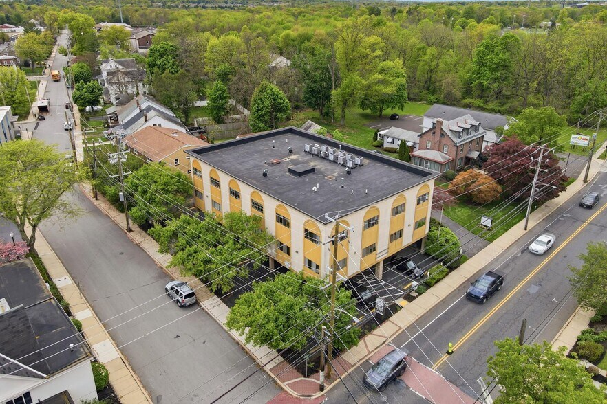 More Photos Of 212 N Main St, North Wales Medical For Sale