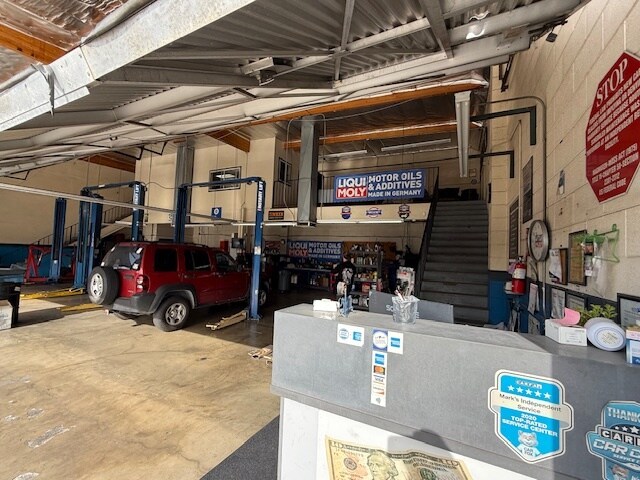 More Photos Of 10121 Canoga Ave, Chatsworth Warehouse For Lease