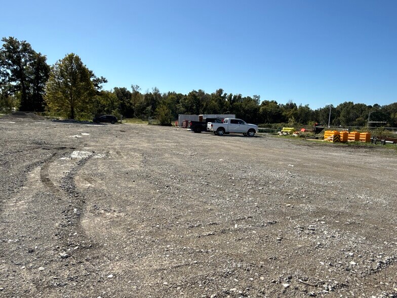 Primary Photo Of , Carbondale Land For Sale