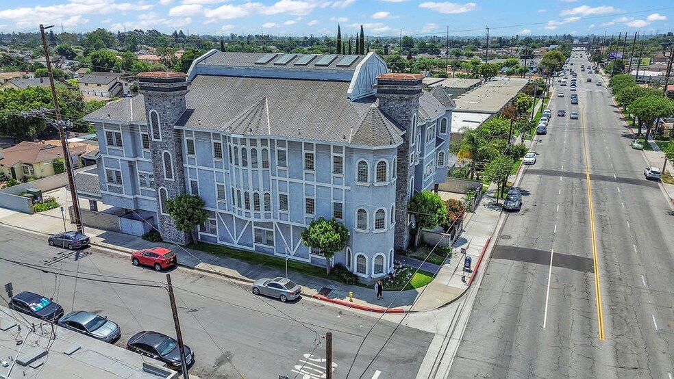More Photos Of 16600 Woodruff Ave, Bellflower Medical For Sale