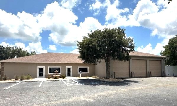 Primary Photo Of 718 60th Street Ct E, Bradenton Auto Repair For Sale