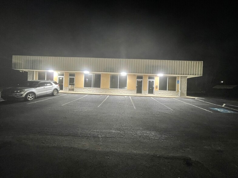 Primary Photo Of 2536 Carrollton Villa Rica Hwy, Carrollton Office For Lease