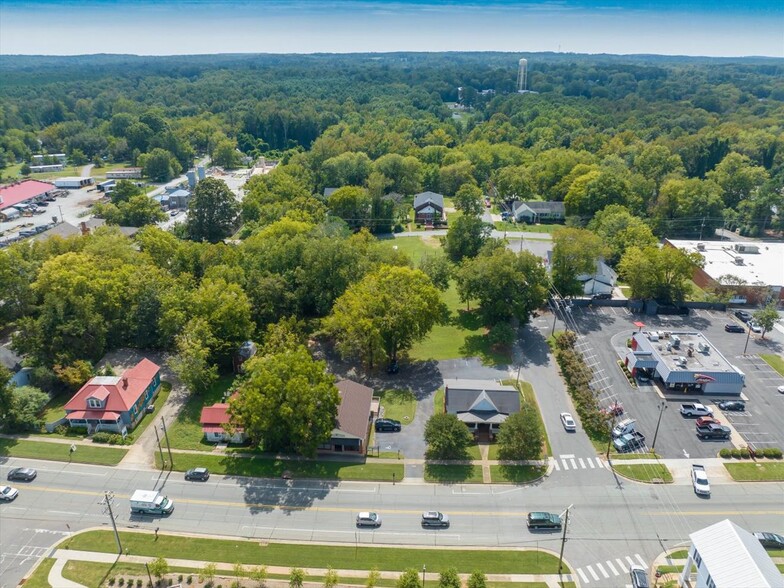 Primary Photo Of 140 East St, Pittsboro Office For Sale