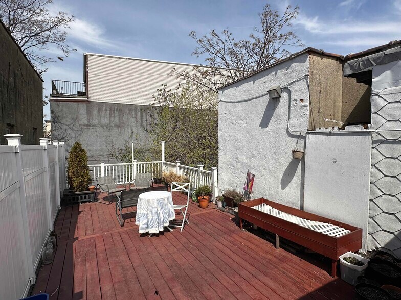 More Photos Of 1017 Westside Ave, Jersey City Public Library For Sale