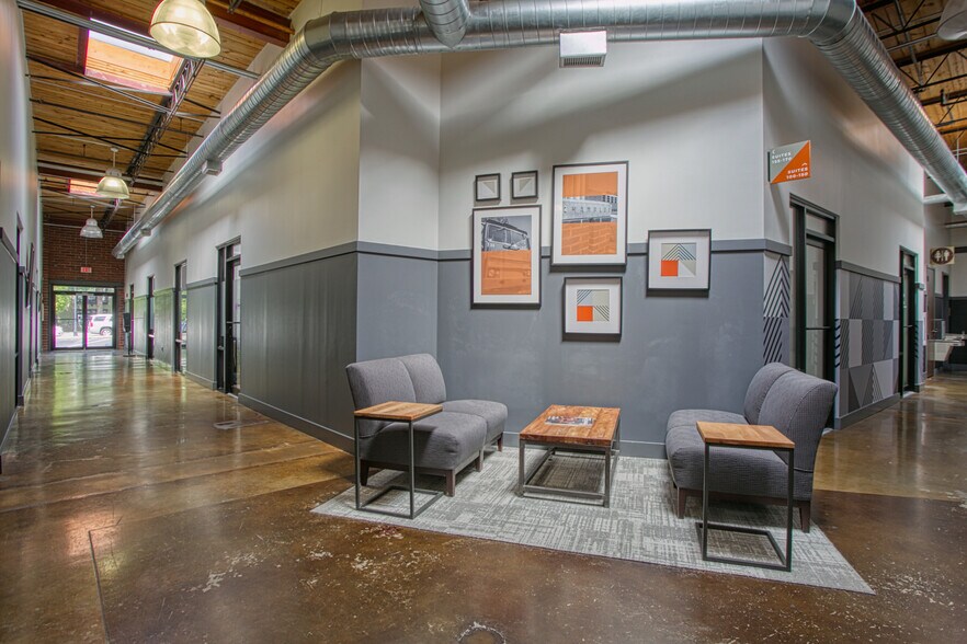 More Photos Of 5256 Peachtree Rd, Atlanta Loft Creative Space For Lease