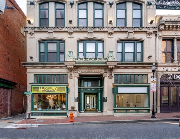 Primary Photo Of 330 N Charles St, Baltimore Apartments For Lease