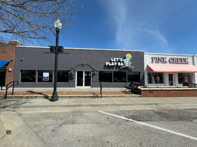 More Photos Of 113 N Main St, Broken Arrow Storefront Retail Office For Lease