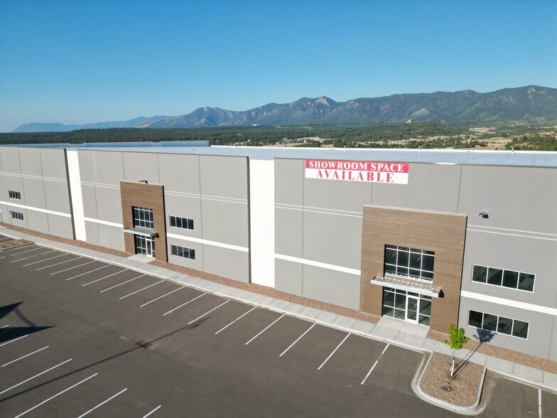 Primary Photo Of 15707 Terrazzo dr, Colorado Springs Showroom For Lease