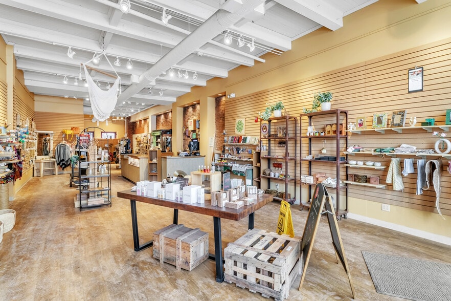 More Photos Of 76-82 Main St, Northampton Office For Lease