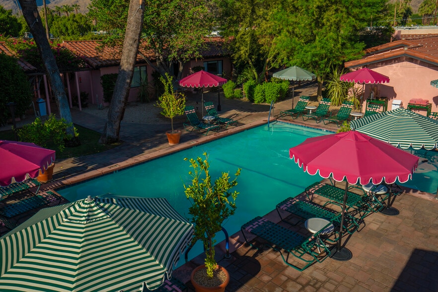 More Photos Of 555 S Warm Sands Dr, Palm Springs Hotel For Sale
