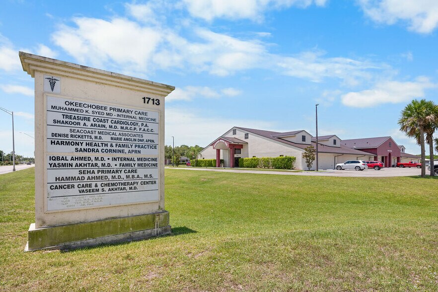 More Photos Of 1713 US Highway 441 N, Okeechobee Medical For Lease