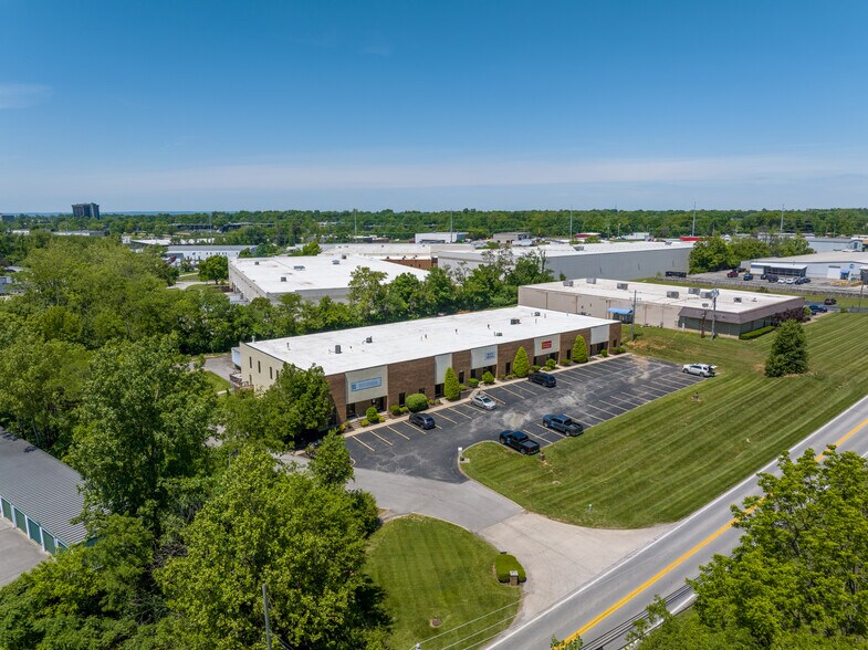 Primary Photo Of 1730-1762 Watterson Trl, Louisville Light Distribution For Lease