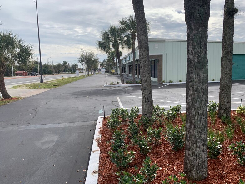 More Photos Of 1503-1559 N Cocoa Blvd, Cocoa Unknown For Lease