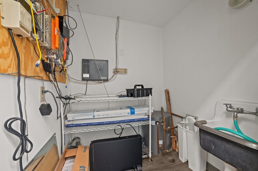 More Photos Of 2503 N Queen St, Kinston Medical For Sale