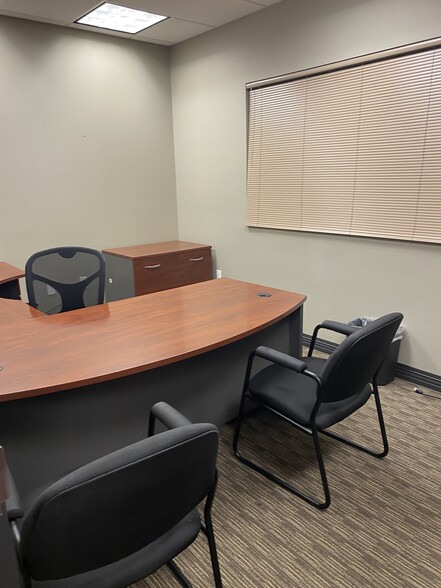 More Photos Of 1016 Spring Villas Pt, Winter Springs Office For Sale