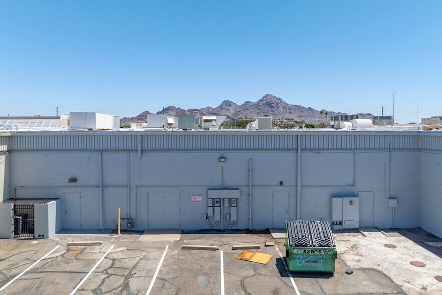 More Photos Of 7802-7830 N 12th St, Phoenix Unknown For Lease