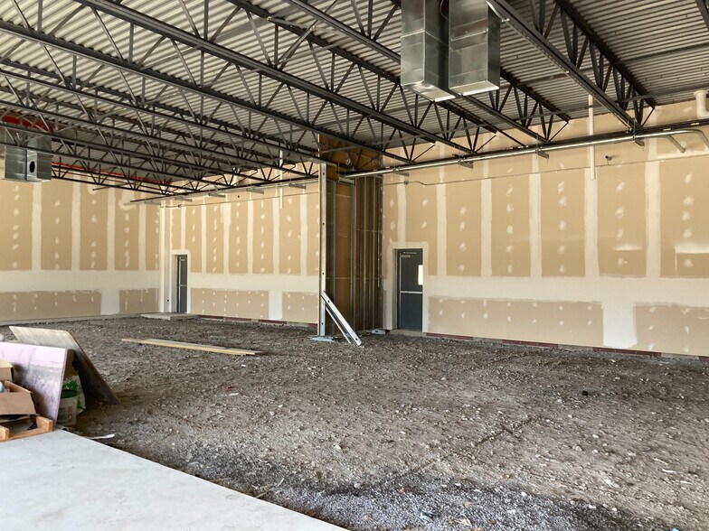 More Photos Of 1780 Grand Island Blvd, Grand Island Storefront Retail Office For Lease
