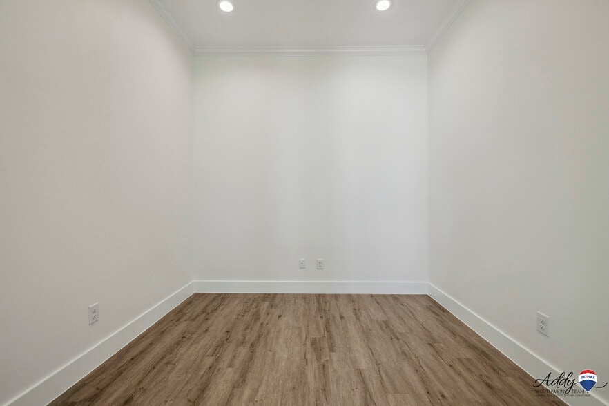 More Photos Of 18940 Kuykendahl Rd, Spring Office For Sale