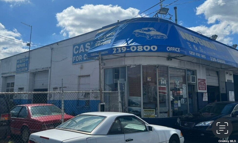 More Photos Of 708 Burnside Ave, Hempstead Service Station For Sale