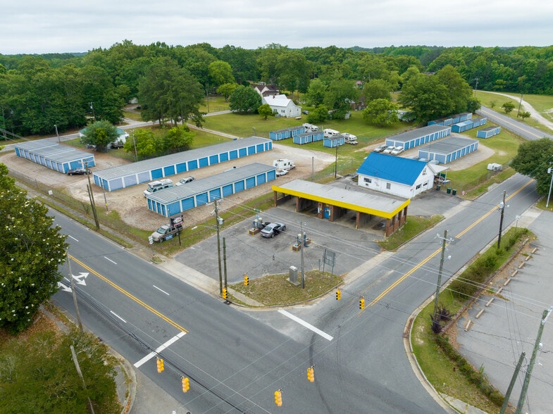 Primary Photo Of 406 E Hamlet Ave, Hamlet Specialty For Sale