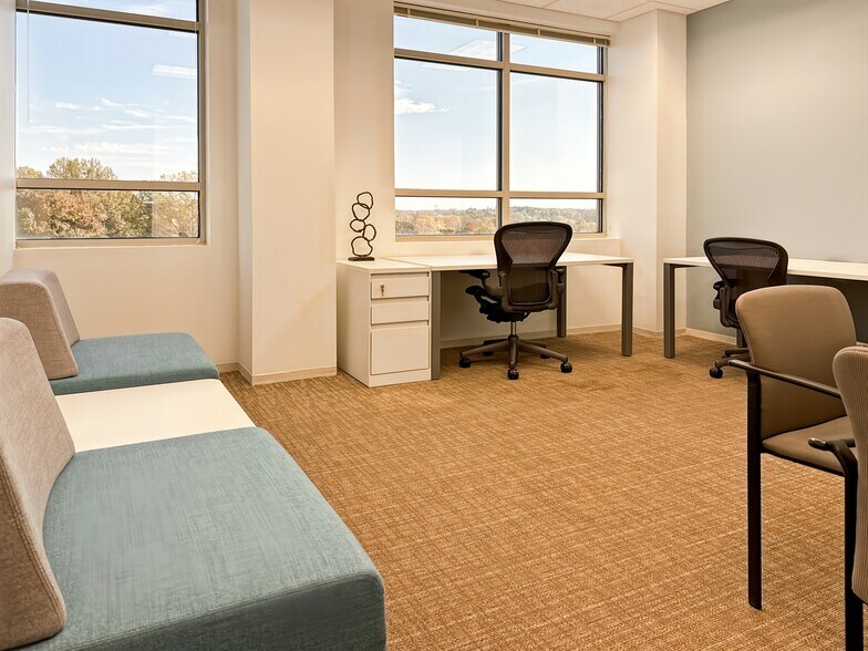 More Photos Of 3900 Westerre Pky, Richmond Coworking Space