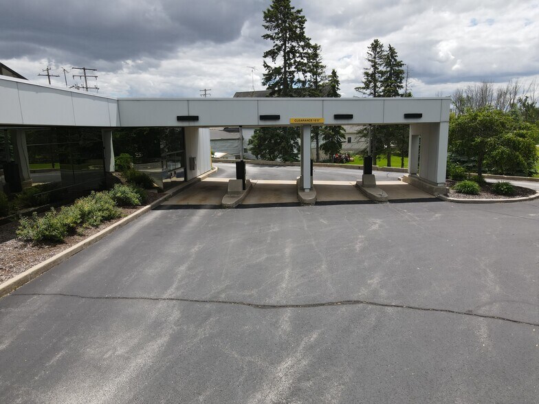 More Photos Of 201 Allen St, Random Lake Bank For Sale