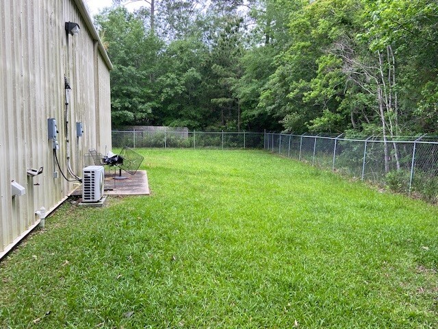 More Photos Of 8825 Eastex Fwy, Beaumont Warehouse For Lease