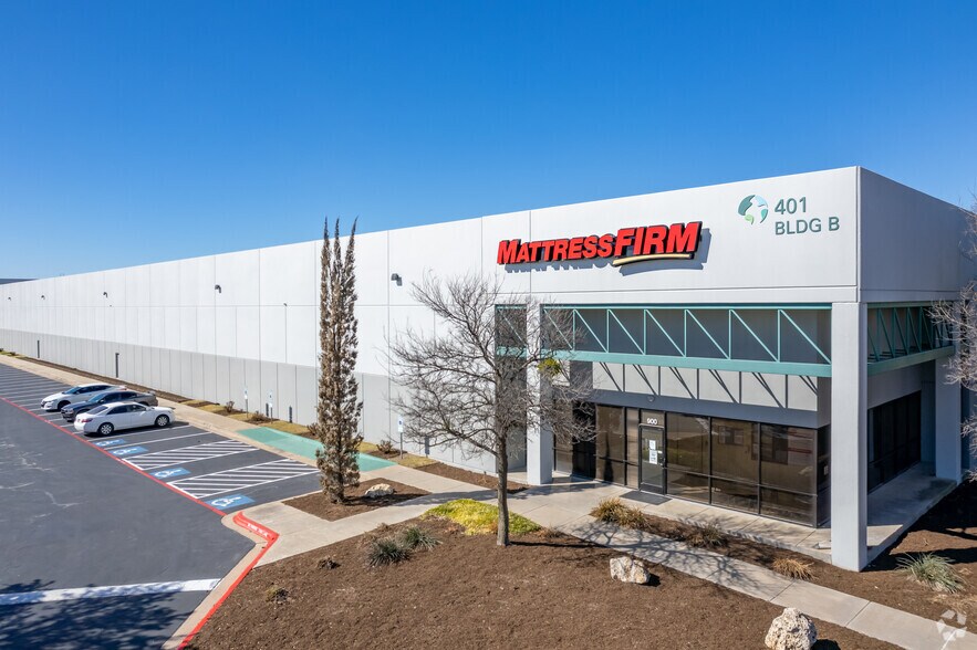 Primary Photo Of 401B Parker Dr, Austin Warehouse For Lease