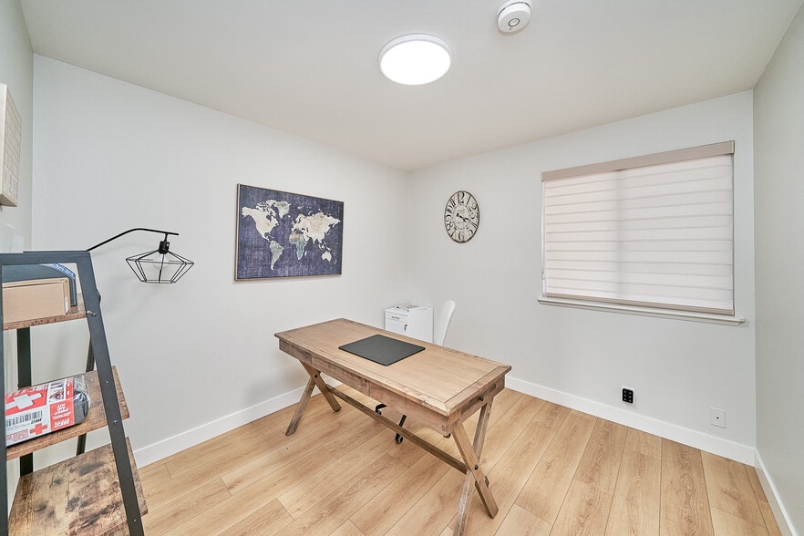 More Photos Of 618 Juniper Ave, Fullerton Assisted Living For Sale