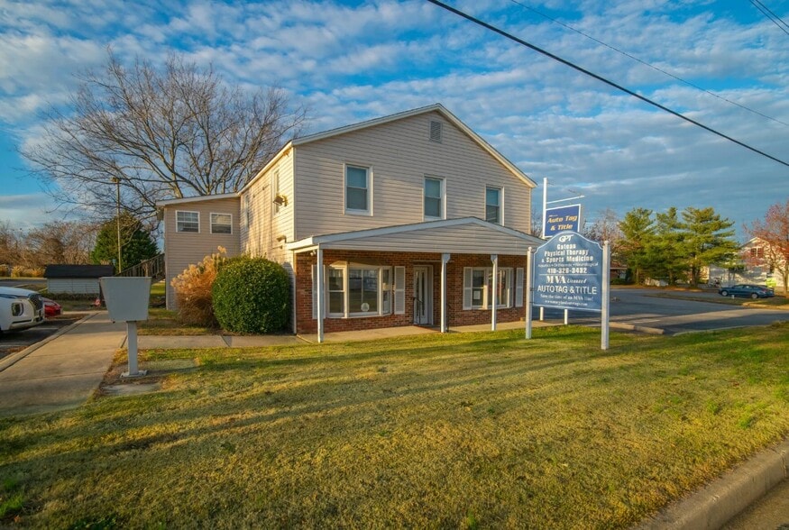 More Photos Of 11855 Hg Trueman Rd, Lusby Health Club For Lease