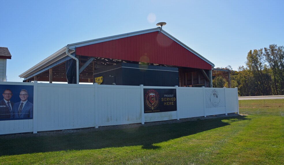 More Photos Of 555 Ohio st, Kendallville Land For Sale