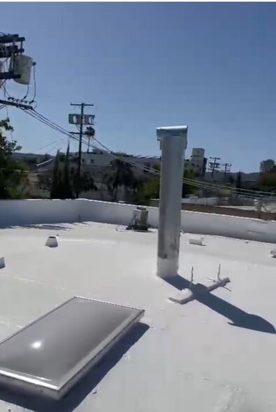 More Photos Of 6943 Eton Ave, Canoga Park Manufacturing For Lease