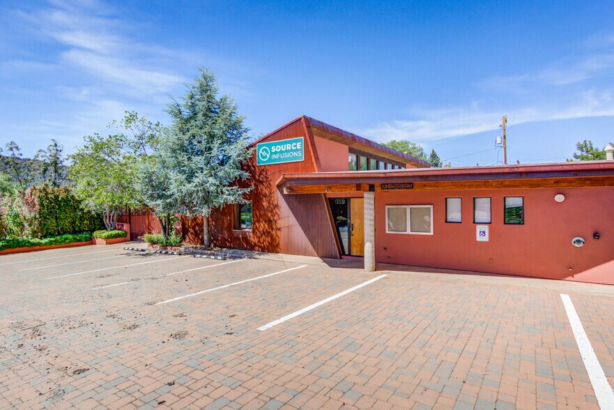 More Photos Of 45 Birch Blvd, Sedona Medical For Lease