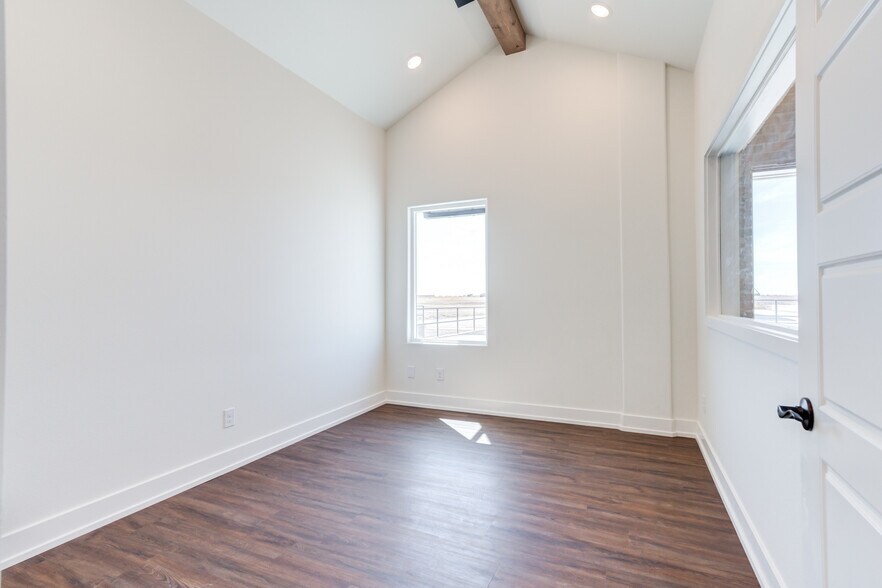 More Photos Of 3913 County Road 1350, Lubbock Industrial For Sale