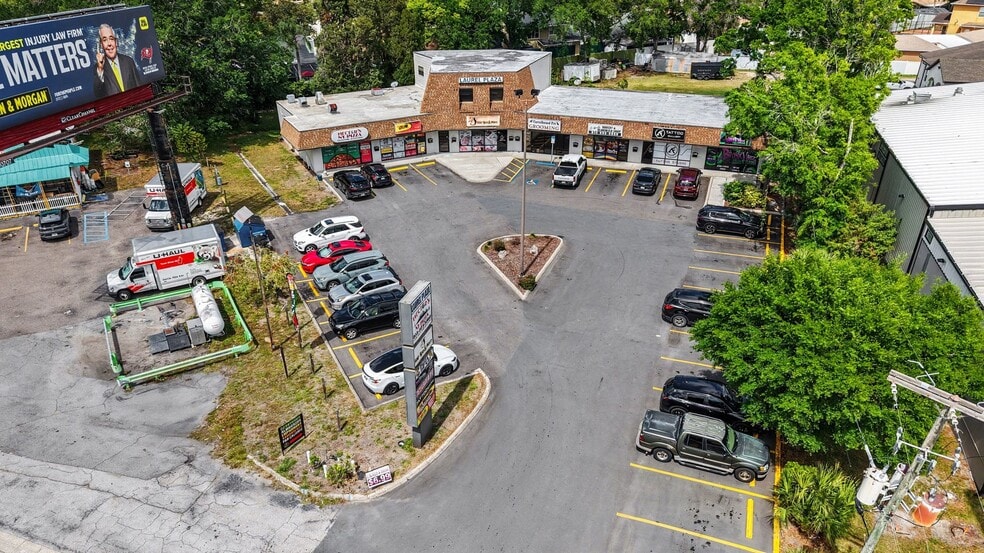 More Photos Of 4427-4439 Gunn Hwy, Tampa General Retail For Lease