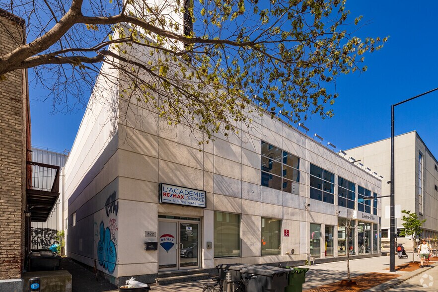 More Photos Of 322-324 Rue Peel, Montréal Auto Dealership For Lease