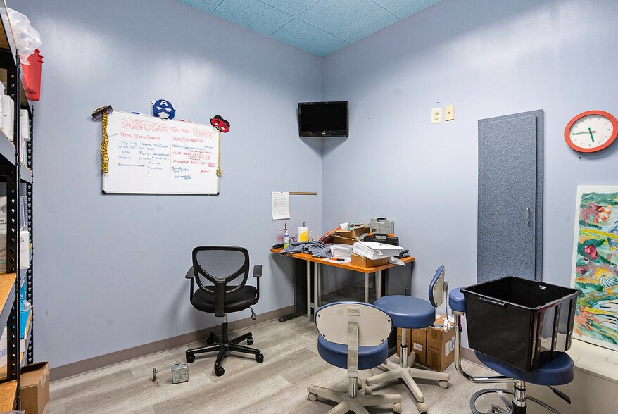 More Photos Of 2901 Dutton Mill Rd, Aston Medical For Sale