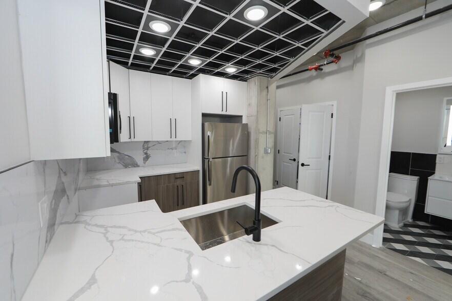 More Photos Of 3460 J St, Philadelphia Apartments For Sale
