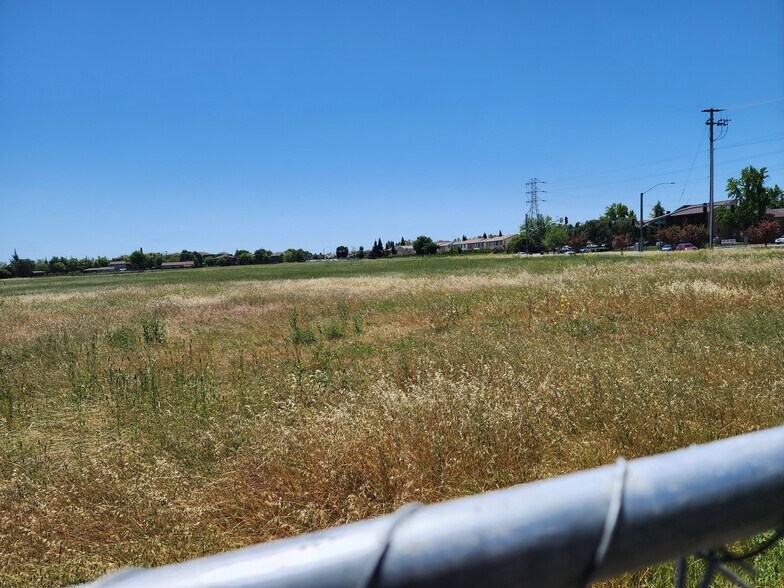 More Photos Of 7400 Shasta Ave, Elk Grove Land For Sale