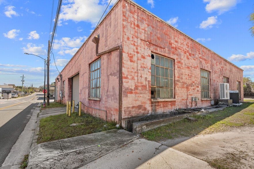 More Photos Of 304 S Magnolia Ave, Ocala Freestanding For Lease