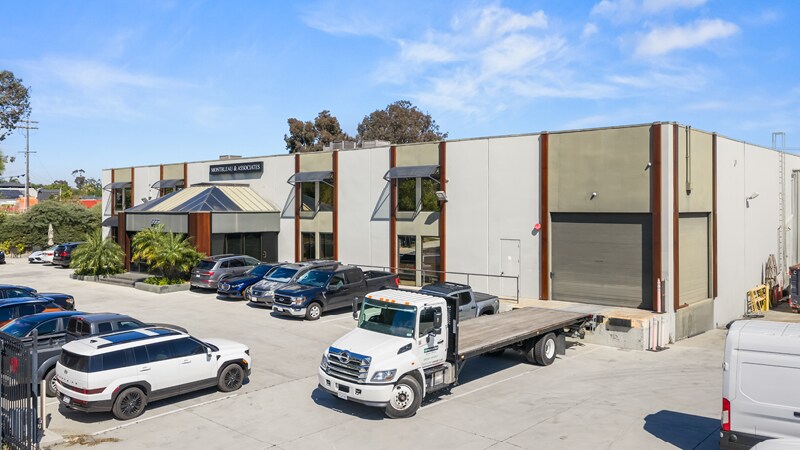More Photos Of 555 Raven St, San Diego Manufacturing For Sale