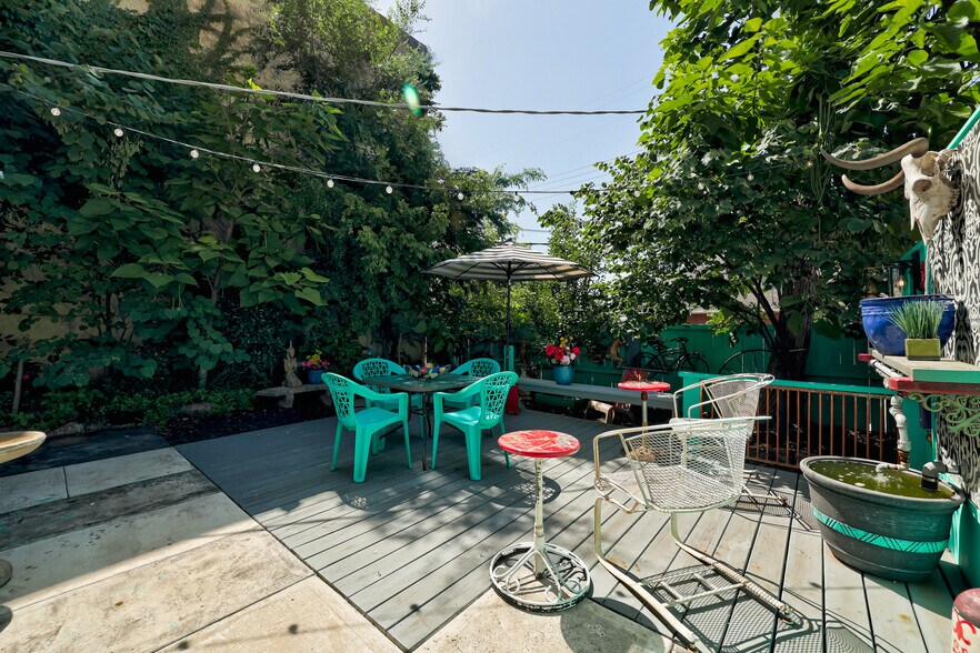 More Photos Of 117 W Harrison Ave, Guthrie Storefront Retail Residential For Sale