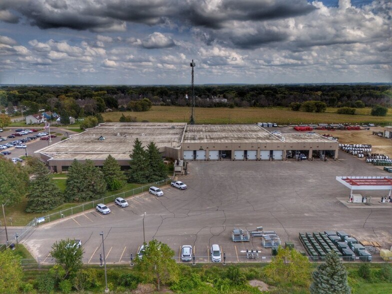 More Photos Of 4300 W 220th St, Farmington Light Distribution For Sale