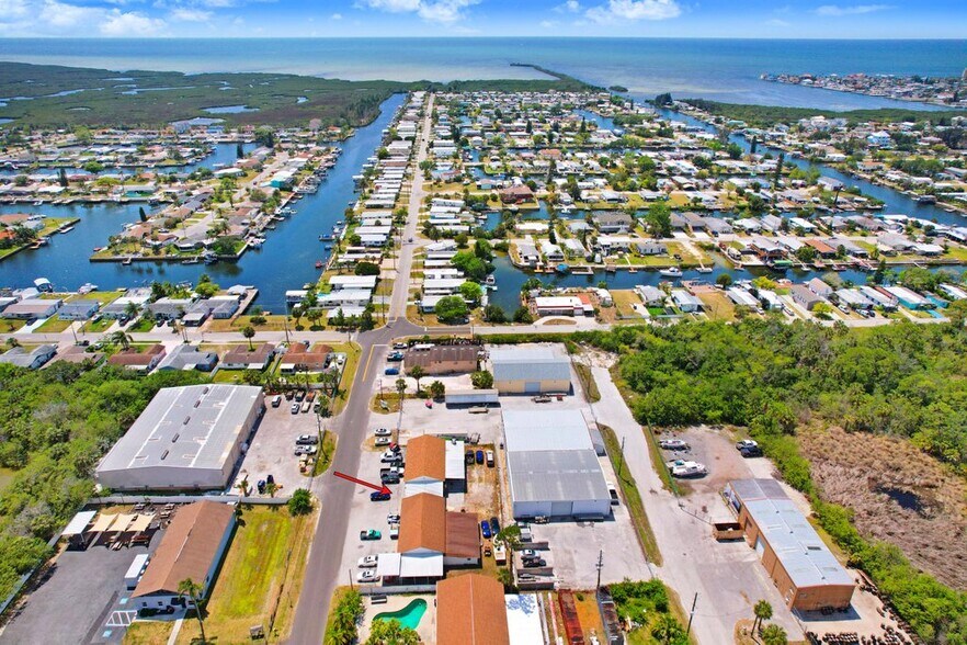 More Photos Of 6801 Tower Dr, Hudson Service For Lease