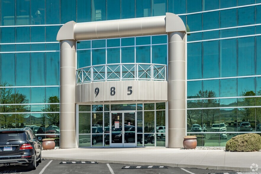 More Photos Of 985 Damonte Ranch Pky, Reno Office For Lease