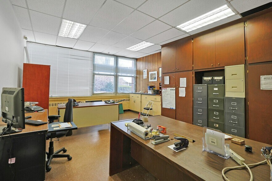 More Photos Of 311 Central Park Ave, Yonkers Specialty For Sale