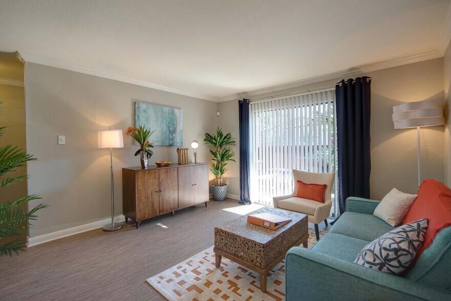 More Photos Of , Houston Multifamily For Sale