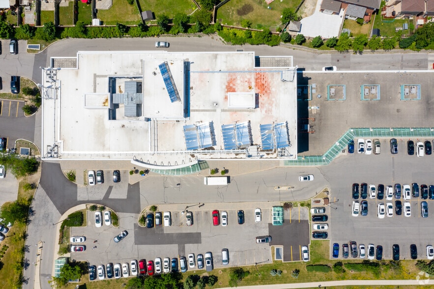 More Photos Of 2250 Bovaird Dr E, Brampton Office For Sale